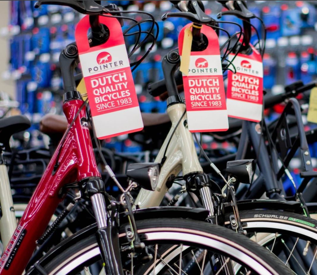 Drie fietsen van het merk pointer